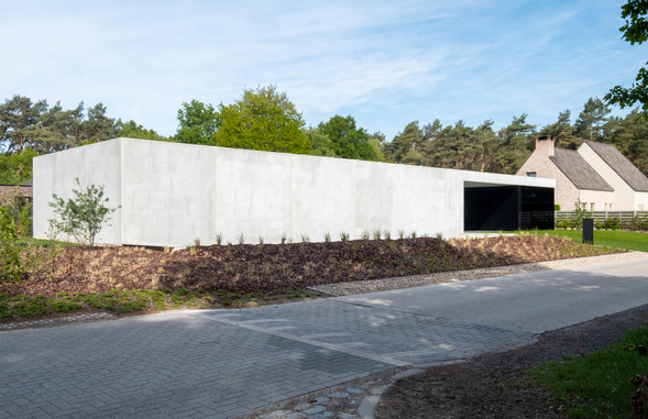 Moderne villabouw in beton door BowBow